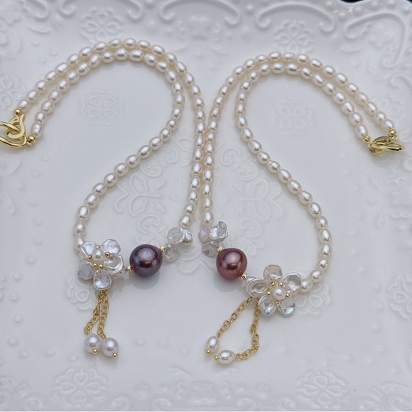 X345 Handmade Freshwater Baroque Pearl Flower Necklace